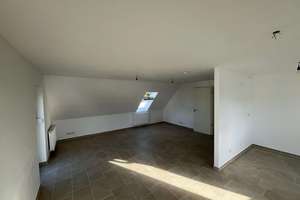Charme & Rendite – Sanierte DG-Wohnung in gesuchter Lage! – Die vollständige Adresse der Immobilie erhältst du vom Anbieter., 86199 Göggingen-Nordost, Augsburg – Vorschaubild 4