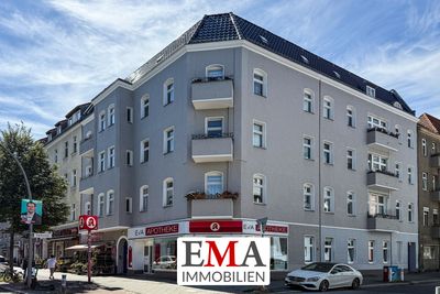 Charmante Drei-Zimmer-Wohnung mit Balkon in zentraler Lage