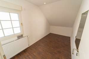 Freistehendes Einfamilienhaus mit Garten und Pool in Wuppertal-Langerfeld – Inselstraße 39, 42389 Langerfeld-Beyenburg, Wuppertal – Vorschaubild 12