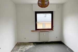 Einfamilienhaus auf großem Grundstück in Staufen-Grunern – Breisgau-Hochschwarzwald (Kreis) – Vorschaubild 8