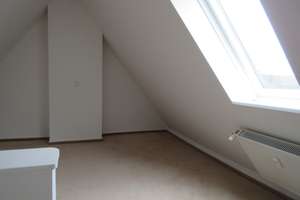 Gepflegte DG-Wohnung  55 m² Nfl. (ca. 45m² Wfl.) 2 Ebenen,  Wellingdorf – Die vollständige Adresse der Immobilie erhältst du vom Anbieter., 24148 Ellerbek, Kiel – Vorschaubild 15