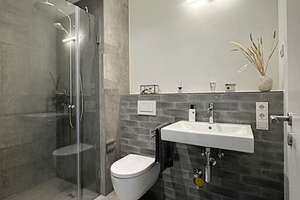 Property thumbnail 11