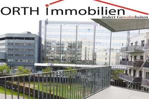 2 Zimmer Whg. mit EBK und S/W Balkon, Fernblick, Fußbodenheizung u. Gäste WC in D-Flingern