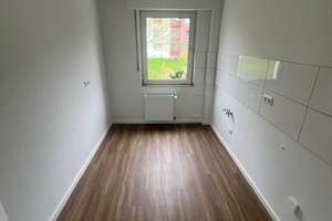 Hochwertig kernsanierte 2,5-Zimmer Wohnung im grünen Zinkhüttenpark in Duisburg Hamborn – Walther-Rathenau-Straße 13, 47166 Obermarxloh, Duisburg – Vorschaubild 9