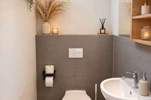 Freistehendes Einfamilienhaus mit Pool, Terrasse und Garten in ruhiger Wohnlage von Herford – 32051 Herford – Vorschaubild 8