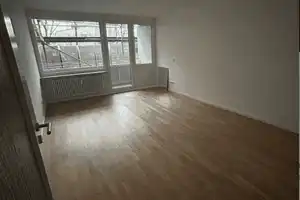 Helle und geräumige 1-Zimmer-Wohnung mit Balkon! (Wohnungsbeispiel) – Appenzellerstraße 125, 81475 München – Vorschaubild 6