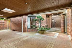 Architektenvilla mit hochwertigem Wohnambiente und vielseitig nutzbaren Gewerbe- und Hallenflächen – Die vollständige Adresse der Immobilie erhältst du vom Anbieter., 38442 Fallersleben, Wolfsburg – Vorschaubild 2