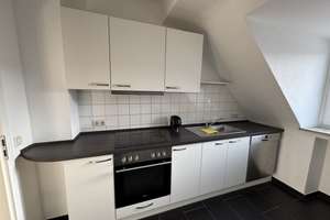 schön aufgeteilte, helle DG-Wohnung unweit der RÜ – Brassertstr. 46, 45131 Rüttenscheid, Essen – Vorschaubild 9