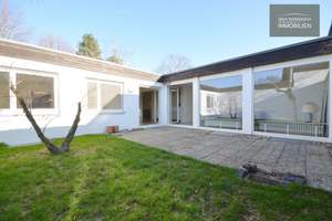 Großes ATRIUMHAUS - Reihenhaus in schöner Lage von Gerlingen – Die vollständige Adresse der Immobilie erhältst du vom Anbieter., 70839 Gerlingen – Vorschaubild 1