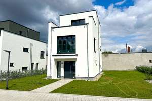 Property thumbnail 4