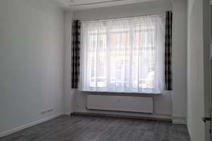 Exklusiv kernsanierte Altbauwohnung nahe Lietzensee, Charlottenburg, urbanes Wohnen mit 50 m² Garten