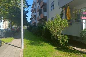Schöne  helle 2-ZKB mit Balkon in TOP Lage, KA-Oststadt – Berckmüllerstr. 1c, 76131 Oststadt, Karlsruhe – Vorschaubild 2