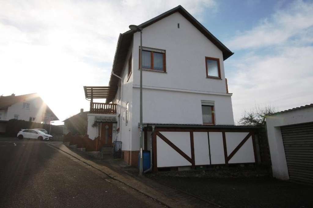 Immobilie in Buborn - Grundbuch schlägt Sparbuch - klein aber mein! - Bild 3