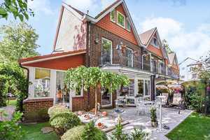 Ihr neues Familienglück – Charmantes Reihenendhaus mit schönem Garten in Reinfeld! – Stormarn (Kreis) – Vorschaubild 2