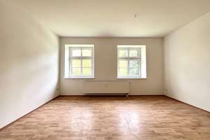 Helle Altbauwohnung für Familien – renoviert, ruhig und mit viel Platz zum Leben – Heinrich-Schütz-Straße 138, 9130 Yorckgebiet, Chemnitz – Vorschaubild 4