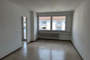 Charmantes 1 Zi Apartment mit    
                    Balkon 
               *  Neu Ulm  *