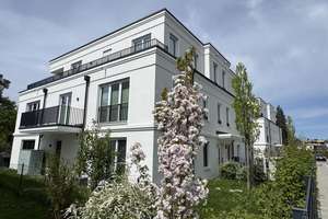 Neuwertige möblierte sonnige 3-Zi-Wohnung 1.OG 2 Balkone Süd & West in Obermenzing – Privatverkauf