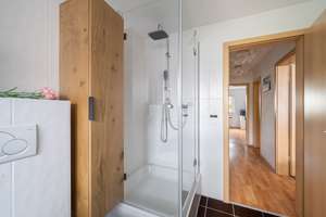 Top ausgestattetes Reihenmittelhaus in Hallbergmoos – Die vollständige Adresse der Immobilie erhältst du vom Anbieter., 85399 Hallbergmoos – Vorschaubild 22