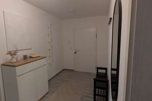 Helle, möblierte 3-Zimmer-Wohnung mit Balkon und Tiefgaragenstellplatz – Befristung 01.01.-30.06.202 – Jaspertstraße 5H, 60435 Preungesheim, Frankfurt am Main – Vorschaubild 12