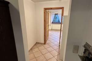 Attraktive 2,5-Zimmer-Wohnung mit Balkon und EBK in Mannheim Neuhermsheim Ruhige Lage Gute Anbindung – Die vollständige Adresse der Immobilie erhältst du vom Anbieter., 68163 Neuostheim/Neuhermsheim, Mannheim – Vorschaubild 5