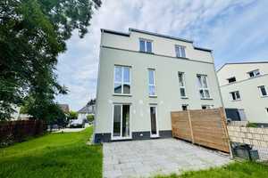 Charmante Doppelhaushälfte / Townhouse mit Gartenparadies im Herzen Altglienickes! – Berlin – Vorschaubild 4