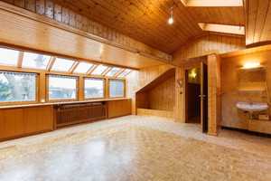 NEU: Modernisierungsbedürftiges Einfamilienhaus mit Potenzial, großem Garten, 2 Garagen  – Rheinisch-Bergischer Kreis – Vorschaubild 9