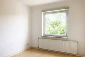 KUNZE: 2-Zimmer-Wohnung in Döhren! – Suthwiesenstr. 33-45, 30519 Hannover – Vorschaubild 3