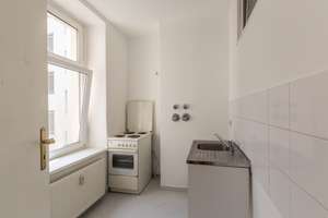 Studio im Altbau mit großem Potenzial – Grünberger Straße 19, 10243 Friedrichshain, Berlin – Vorschaubild 5