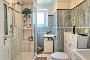 Lichtdurchflutete Maisonettewohnung mit Charme in Weiden, gut vermietet – Köln – Vorschaubild 7