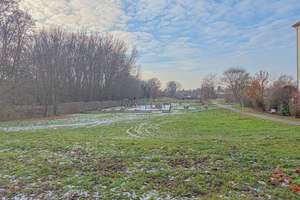 Property thumbnail 35