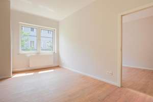 Dein Raum in Düsseldorf: Stilvoll sanierte 2-Zimmer-Wohnung - perfekt für Singles, Paare oder WG – Siemensstraße 52, 40227 Oberbilk, Düsseldorf – Vorschaubild 5