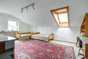 Attraktives Ein- bis Zweifamilienhaus in ruhiger Lage – Main-Taunus-Kreis – Vorschaubild 9
