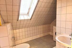 Baesweiler-Floverich | 4-Zimmer-Wohnung, 140 m² – Die vollständige Adresse der Immobilie erhältst du vom Anbieter., 52499 Baesweiler – Vorschaubild 7