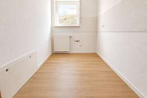 Frisch renovierte 3-Zimmer-Wohnung mit Balkon & Stellplatz in Weikersheim – Die vollständige Adresse der Immobilie erhältst du vom Anbieter., 97990 Weikersheim – Vorschaubild 12