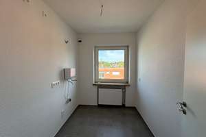 Frisch renovierte 3-Zimmer-Dachgeschosswohnung – Reinekering 3, 46149 Alsfeld, Oberhausen – Vorschaubild 5