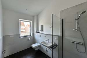 Luxus-Penthouse | Erstbezug | 155 m² | 2 Balkone | Wärmepumpe | EBK | Döhren am Maschsee – Die vollständige Adresse der Immobilie erhältst du vom Anbieter., 30519 Döhren, Hannover – Vorschaubild 14