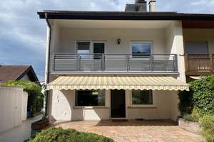 Liebevoll modernisierte Doppelhaushälfte mit herrlicher Terrasse & Garten! – Die vollständige Adresse der Immobilie erhältst du vom Anbieter., 73329 Kuchen – Vorschaubild 1