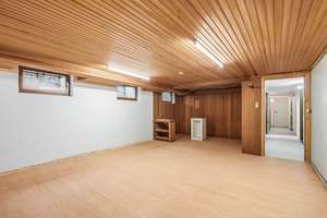 Familienfreundliches Zuhause - Stellplätze, Garage, Glasfaseranschluss, saniert und einzugsbereit! – Die vollständige Adresse der Immobilie erhältst du vom Anbieter., 24768 Rendsburg – Vorschaubild 17