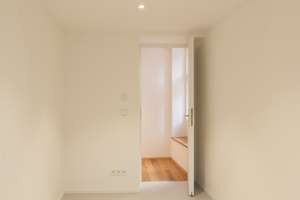 ⓁⓅⒺ Luxuriöse 3-Zimmer-Wohnung mit Terrasse | in Bestlage Bogenhausen – Holbeinstraße 4, 81679 Altbogenhausen, München – Vorschaubild 11