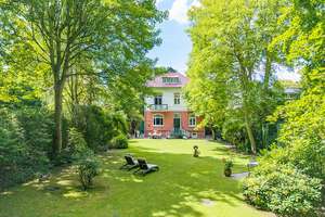 Gründerzeitvilla von 1903 – Historische Eleganz und parkähnlicher Garten – Die vollständige Adresse der Immobilie erhältst du vom Anbieter., 22605 Hamburg-Altstadt, Hamburg – Vorschaubild 7