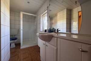 Property thumbnail 11