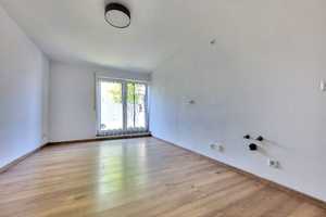 Gelegenheit! Modernes Einfamilienhaus in zentraler Lage – Schwandorf (Kreis) – Vorschaubild 6
