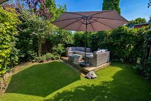 Stilvolles Refugium, Doppelhaushälfte von 1909: Ausgewählte Eleganz & idyllischer Garten  – Die vollständige Adresse der Immobilie erhältst du vom Anbieter., 23554 Sankt Lorenz Nord, Lübeck – Vorschaubild 20