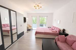 *Provisionsfrei* Kompaktes Apartment mit Balkon und Stellplatz in Berlin-Schöneberg!