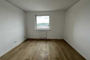 4 Zimmer mit Balkon - keine WBS Vermietung – Cecilienstraße 189, 12683 Berlin – Vorschaubild 6
