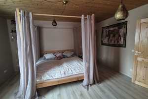 Ideal für die große Familie - schönes Einfamilienaus in unverbauter Ortsrandlage von Kirchheim – Würzburg (Kreis) – Vorschaubild 9