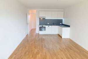 2-Zimmer-Whg. mit 2 Balkonen in Sendling - Einbauküche - Renoviert 2020 – Murnauer Straße 254, 81379 Obersendling, München – Vorschaubild 4