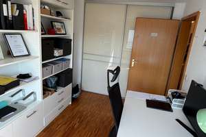 Helle-3-Zimmer Wohnung mit großzügigem Balkon, Aufzug + TG – Die vollständige Adresse der Immobilie erhältst du vom Anbieter., 70374 Sommerrain, Stuttgart – Vorschaubild 9