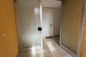 Gepflegte 1-Zimmer-Wohnung mit Balkon & Einbauküche in München-Am Hart – Starenweg 10, 80937 Am Hart, München – Vorschaubild 11