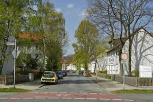 Modernisierte 2,5-Zimmer-Wohnung in Hannover-Stöcken – Obentrautstr. 28, 30419 Hannover – Vorschaubild 1